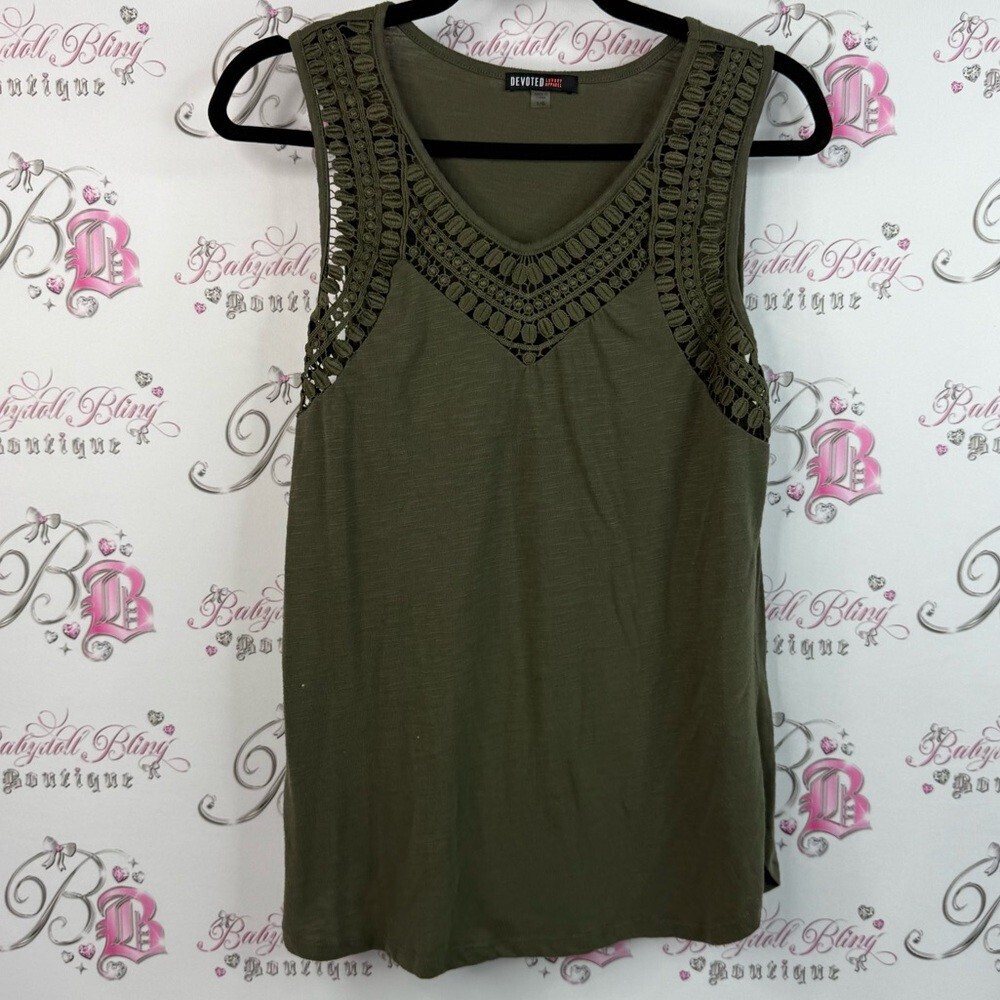 Devoted tank top crochet pattern boho green Olive Crochet Detail Tank Top